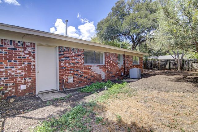 5006 Brighton RD B, Austin, TX 78745