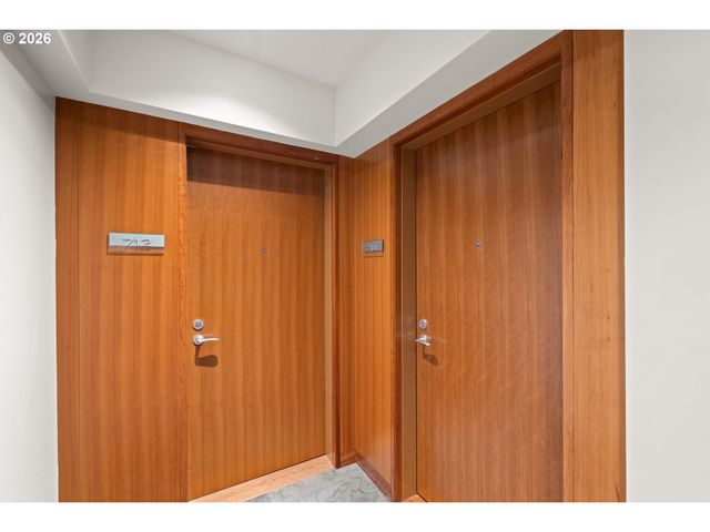 841 S GAINES St 714, Portland, OR 97239