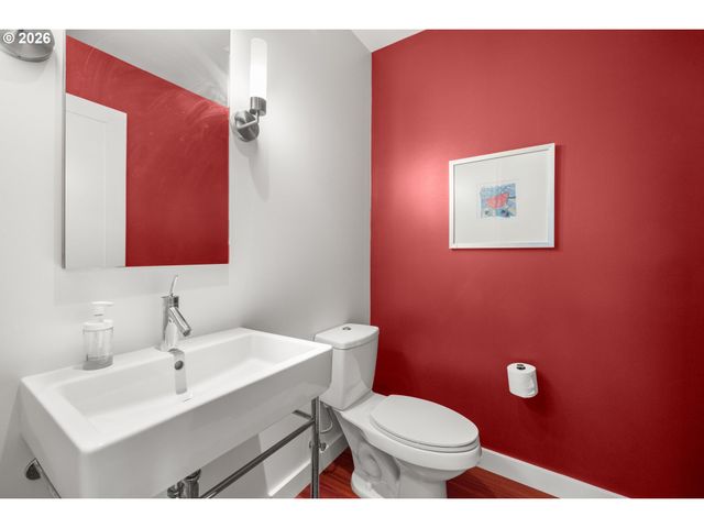 841 S GAINES St 714, Portland, OR 97239