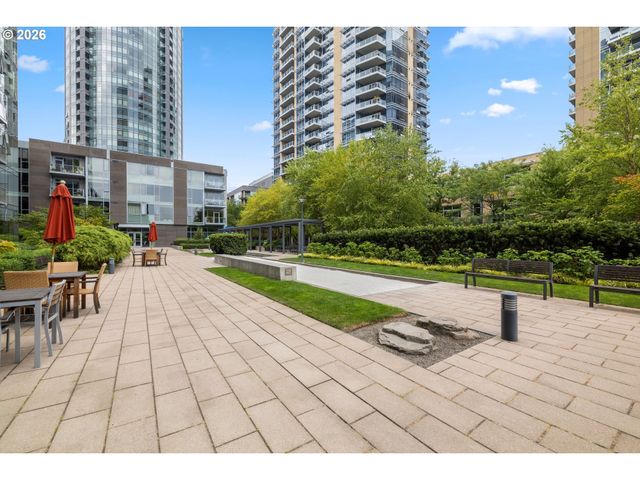 841 S GAINES St 714, Portland, OR 97239