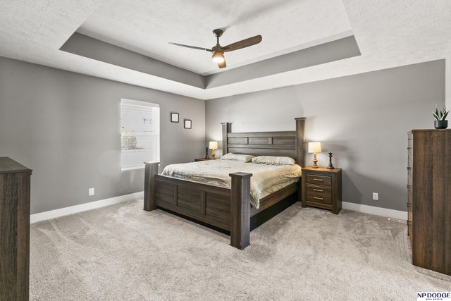 12126 S 209 Avenue, Gretna, NE 68028