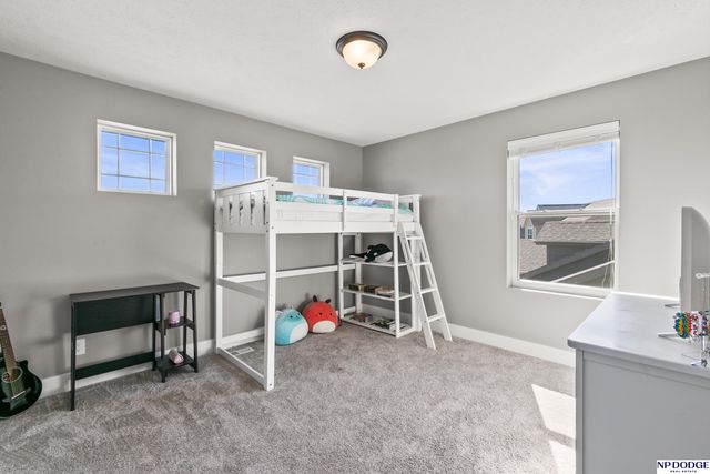 12126 S 209 Avenue, Gretna, NE 68028