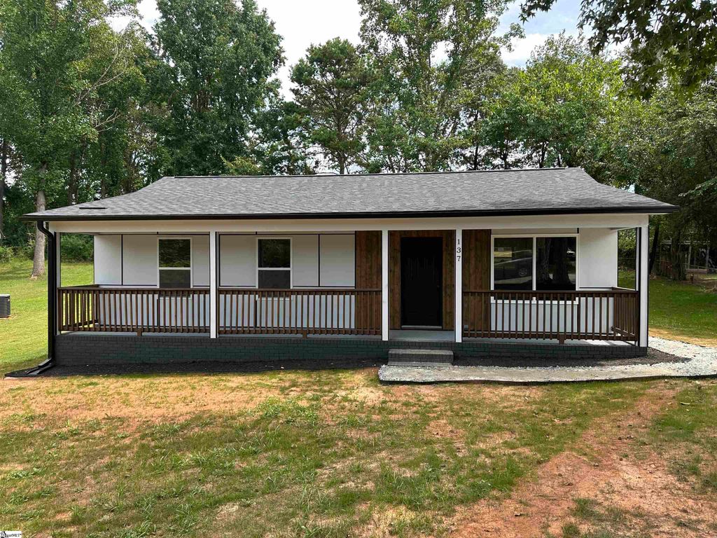 137 Keltner Circle, Spartanburg, SC 29302
