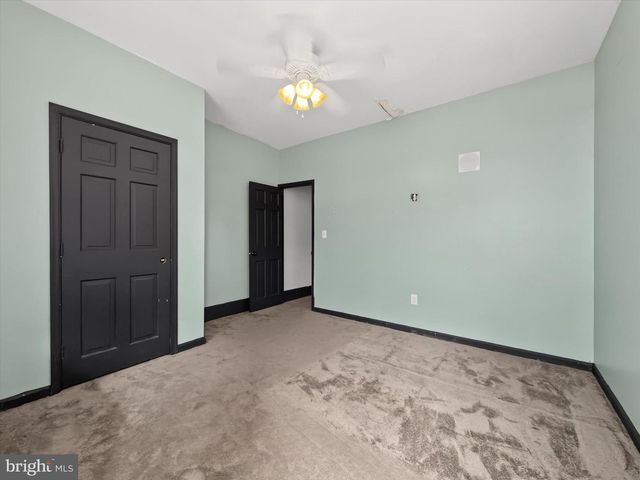 1715 GREEN ST, Harrisburg, PA 17102