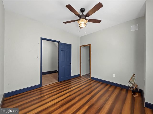 1715 GREEN ST, Harrisburg, PA 17102