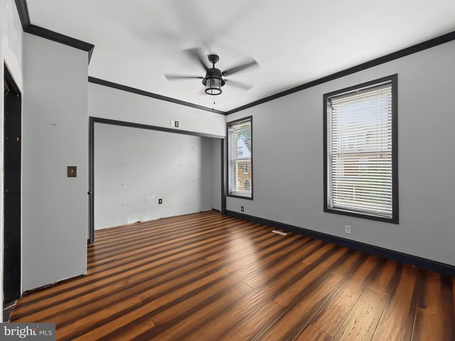 1715 GREEN ST, Harrisburg, PA 17102