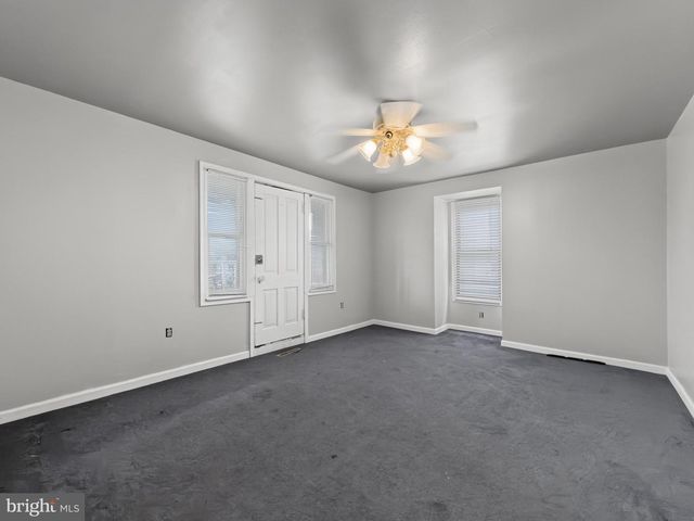 1715 GREEN ST, Harrisburg, PA 17102