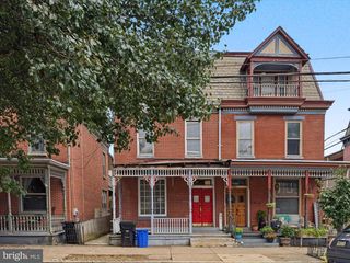 1715 GREEN ST, Harrisburg, PA 17102