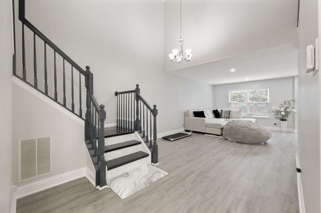 3074 Renard Lane, St. Charles, IL 60175