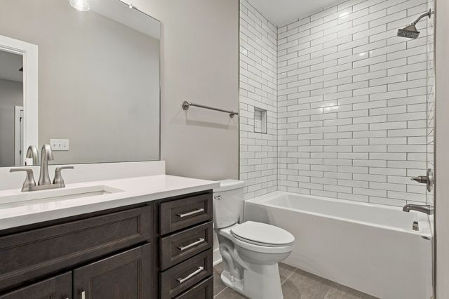1201 Walsh St, Nashville, TN 37208