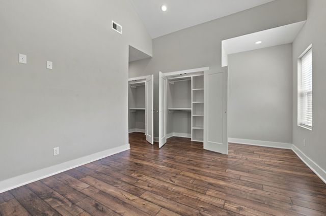 1201 Walsh St, Nashville, TN 37208