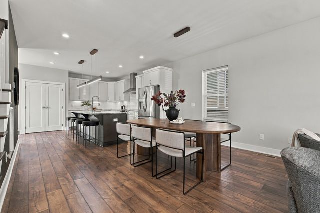 1201 Walsh St, Nashville, TN 37208