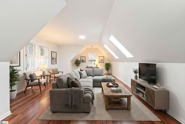 118 Nightingale Lane, Greenville, SC 29607