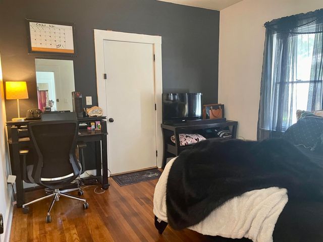 3224 Orchard St, Wichita, KS 67208