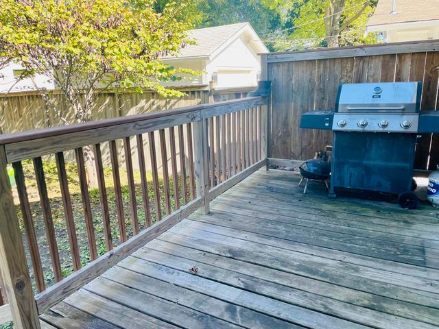 3224 Orchard St, Wichita, KS 67208