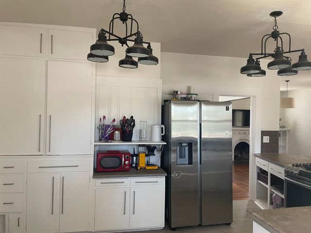 3224 Orchard St, Wichita, KS 67208