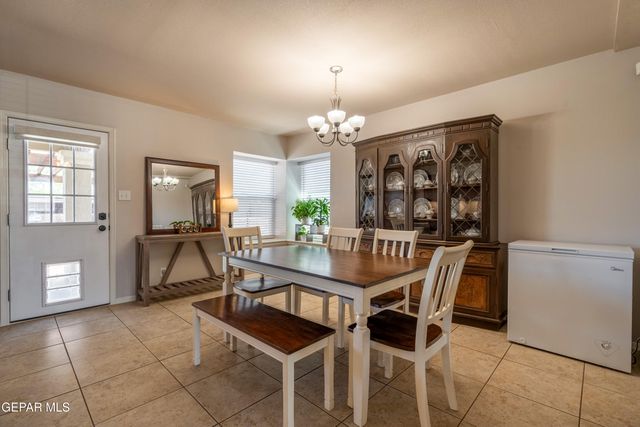 10802 Elise Street, El Paso, TX 79924