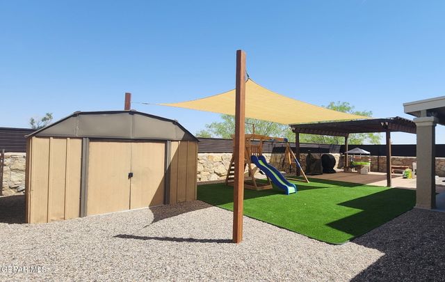 10802 Elise Street, El Paso, TX 79924