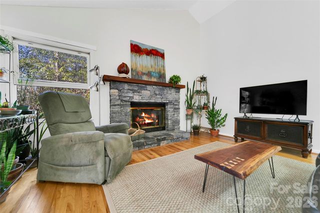 30 Tala Court, Brevard, NC 28712