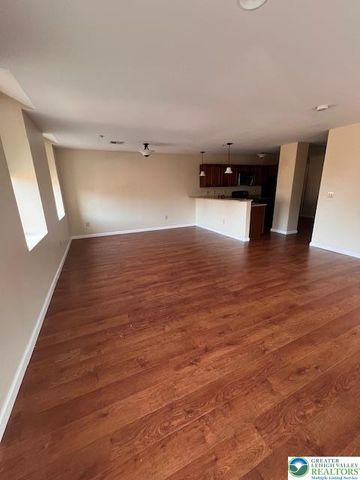 528 North New Street 19, Bethlehem City, PA 18018