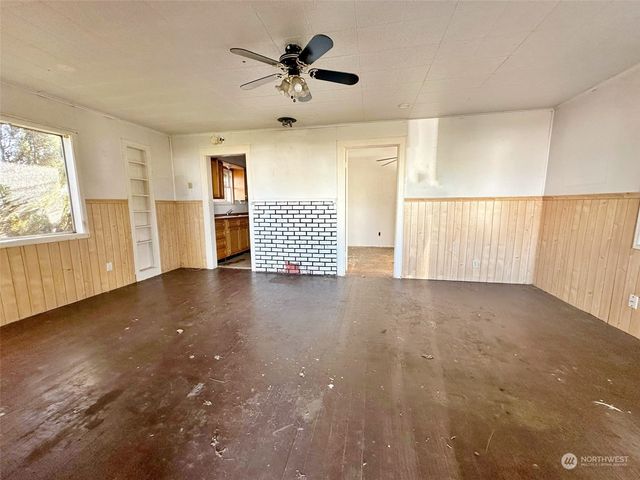 231 E Main Street, Mossyrock, WA 98564