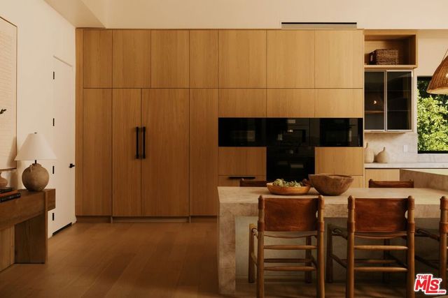 1751 Sunset Plaza Drive, Los Angeles, CA 90069