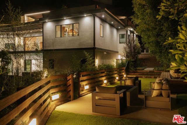 1751 Sunset Plaza Drive, Los Angeles, CA 90069