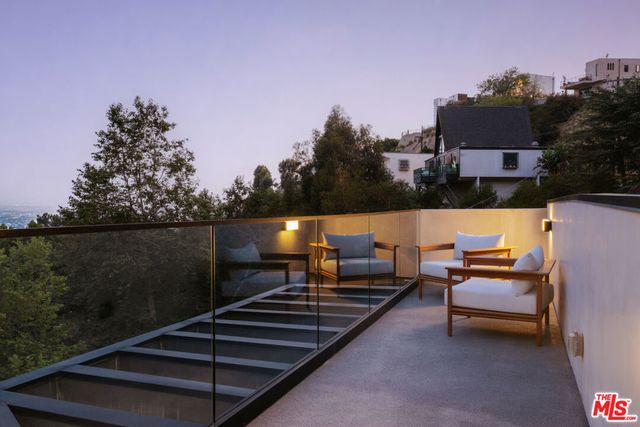 1751 Sunset Plaza Drive, Los Angeles, CA 90069