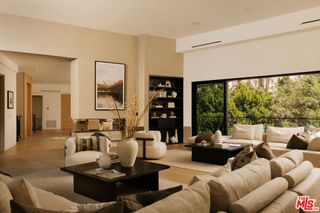 1751 Sunset Plaza Drive, Los Angeles, CA 90069