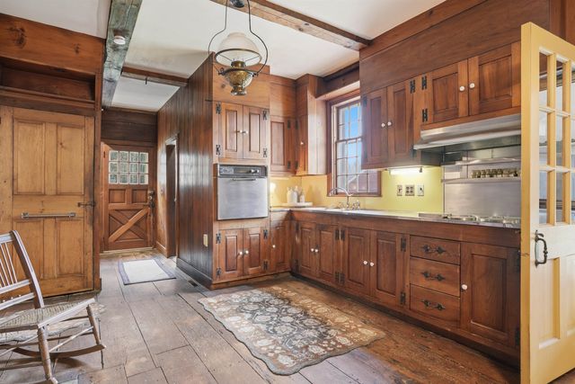 117 Ruonala Road, Milford, NH 03055