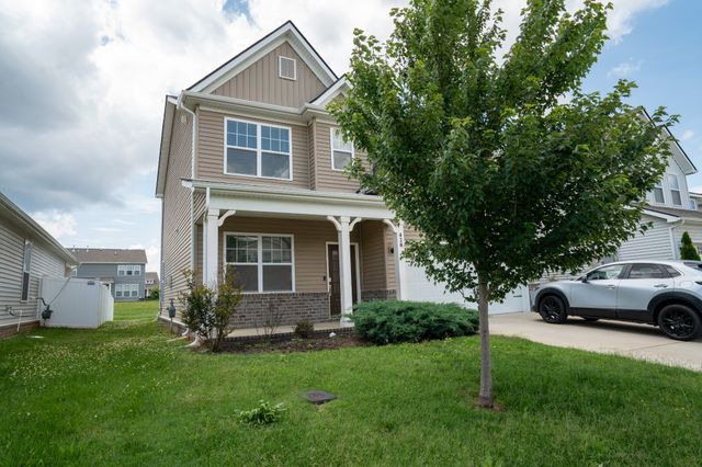 420 Wind Dance Dr, Lebanon, TN 37087