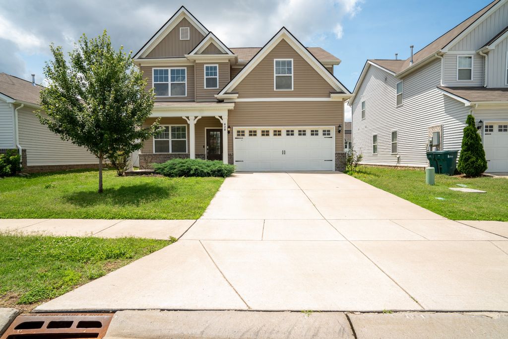420 Wind Dance Dr, Lebanon, TN 37087