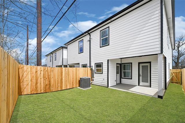 13108 Donegal Way A, Houston, TX 77047