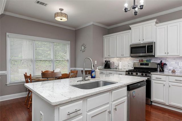 178 Treadstone Lane, Dallas, GA 30132
