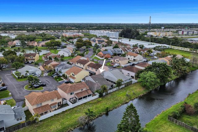 1180 SW 108th Terrace, Davie, FL 33324