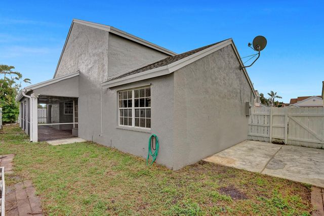 1180 SW 108th Terrace, Davie, FL 33324