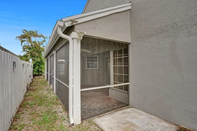 1180 SW 108th Terrace, Davie, FL 33324