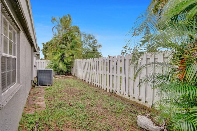 1180 SW 108th Terrace, Davie, FL 33324