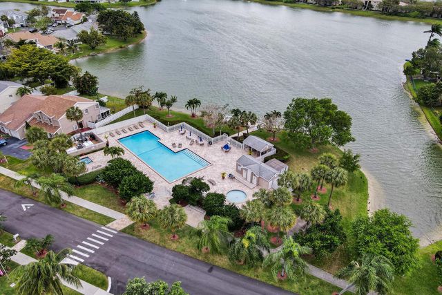 1180 SW 108th Terrace, Davie, FL 33324