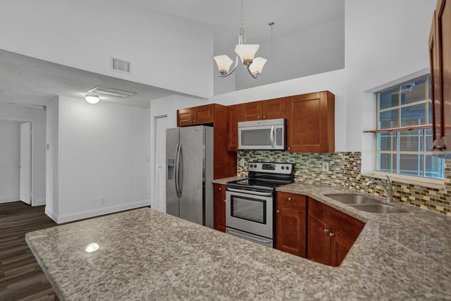 1180 SW 108th Terrace, Davie, FL 33324