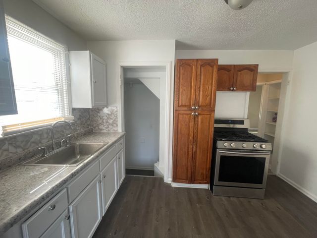 6491 Stahelin Avenue, Detroit, MI 48228