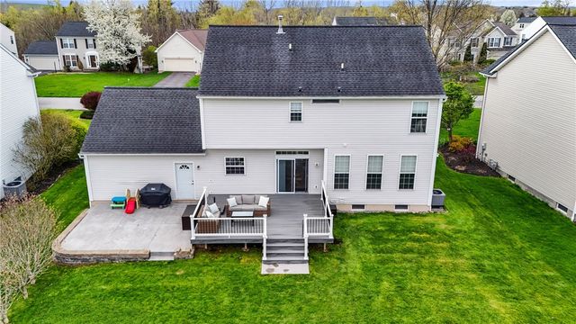 14 Vanderberg Drive, Perinton, NY 14450