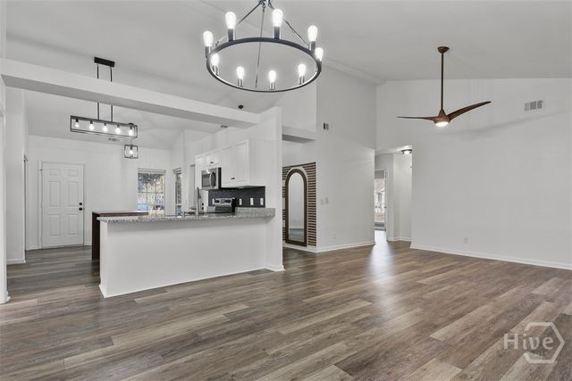 110 Saint Ives Way, Savannah, GA 31419