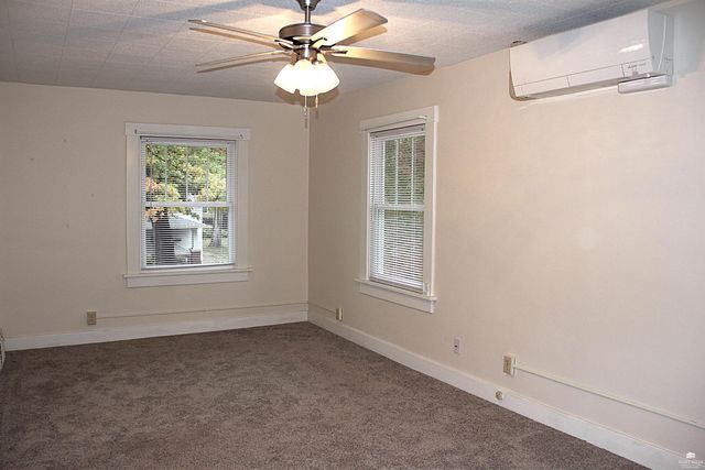 328 N. 15TH Street, Manhattan, KS 66502