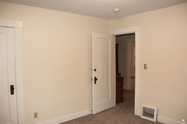 328 N. 15TH Street, Manhattan, KS 66502