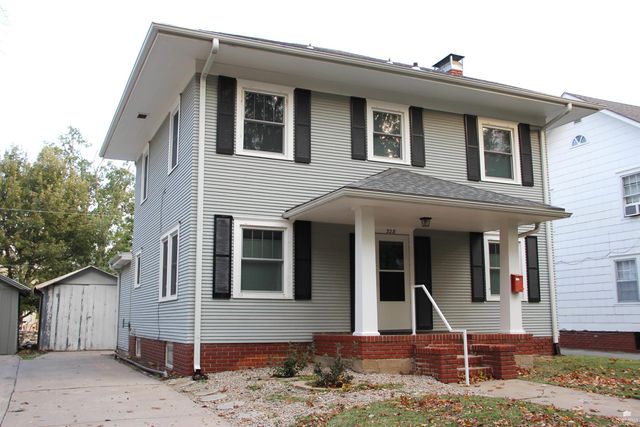 328 N. 15TH Street, Manhattan, KS 66502