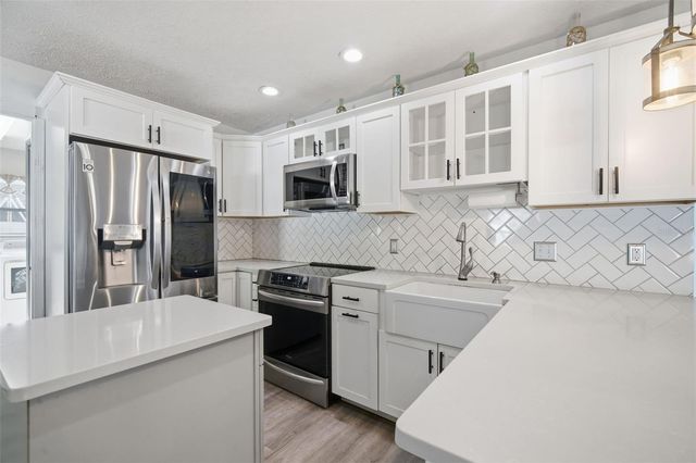 7403 PROVIDENCE ROAD, Riverview, FL 33578