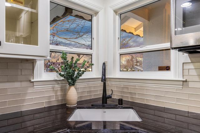 1592 Willowmont Avenue, San Jose, CA 95118