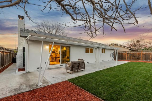 1592 Willowmont Avenue, San Jose, CA 95118