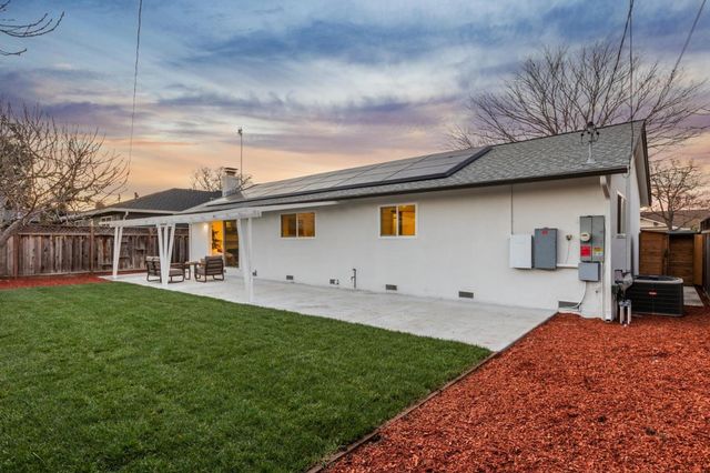 1592 Willowmont Avenue, San Jose, CA 95118